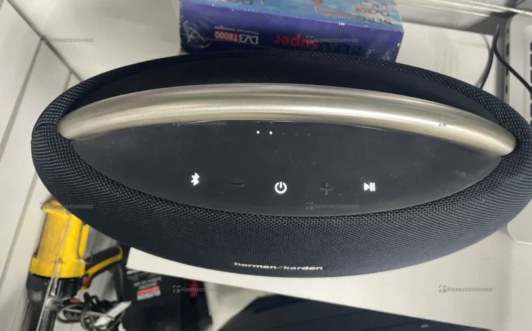 Колонка  Harman/karbon go play