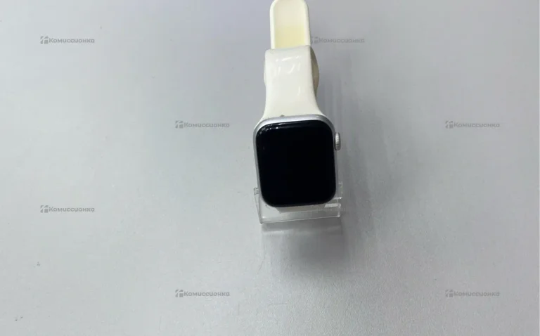 Часы  Apple Watch SE 1gen 40mm