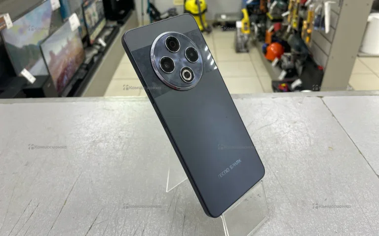 Tecno Spark 30 8/256 ГБ