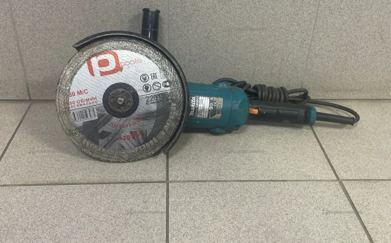 Ушм makita ga9050