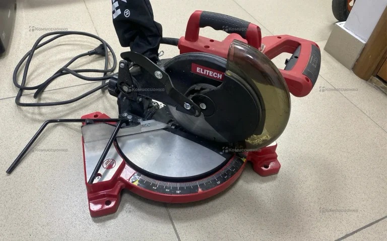 Торцовочная пила ELITECH ПТ 1221