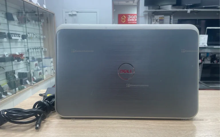 Ноутбук  Dell Inspiron