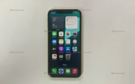 Apple iPhone 11 4/64 ГБ