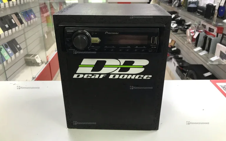 Музыкальный проигрыватель Pioneer 08