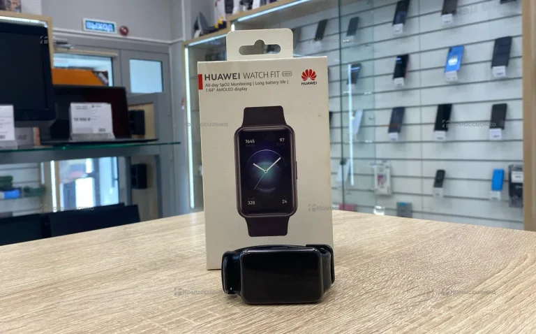 Часы  Huawei watch fit