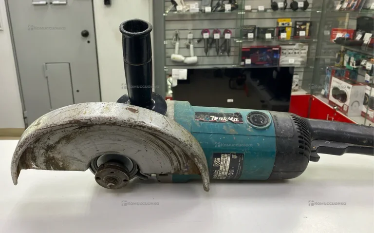 УШМ Makita 9069