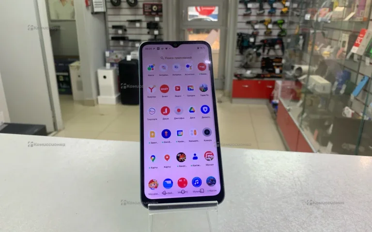 Realme C33 4/128 ГБ