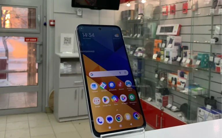 Xiaomi Poco M6 8/256 ГБ