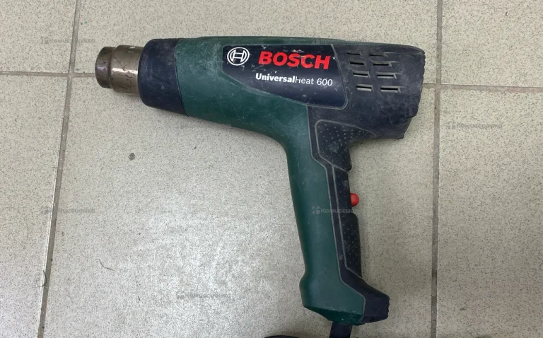 Фен строительный Bosch UniversalHeat 600