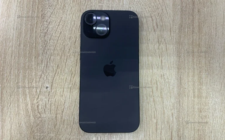 Apple iPhone 15 6/128 ГБ