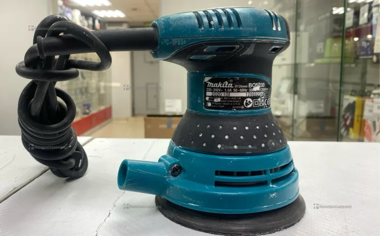 Эксцентриковая шлифмашина makita BO5030
