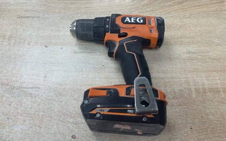 Шуруповерт AEG BS18G4