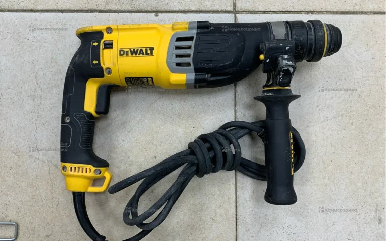 Перфоратор dewalt D25144K
