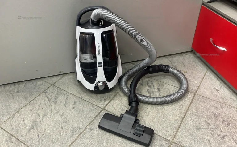 Пылесос Samsung SC8835