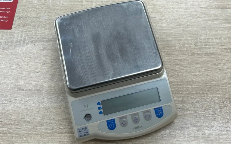 Весы  лабораторные VIBRA AJ-3200CE