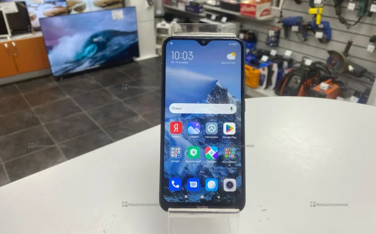 Xiaomi Redmi 8 3/32 ГБ