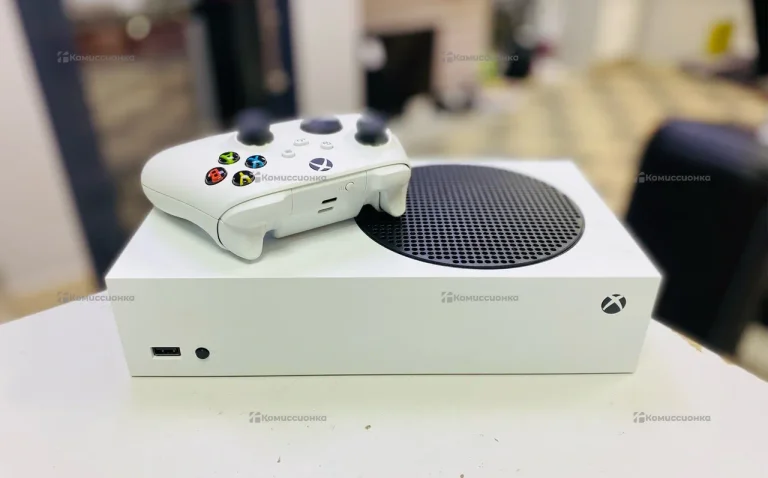 Игровая приставка Xbox Series S 500 Gb