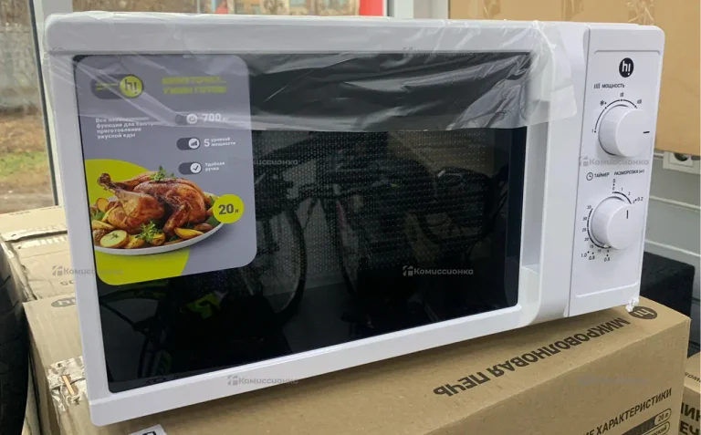 Микроволновая печь HI M020W05