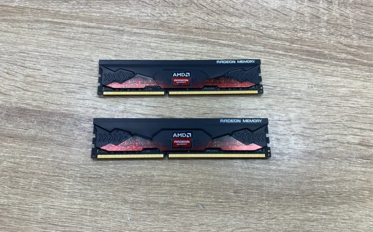 Оперативная память AMD DRR3 8x2