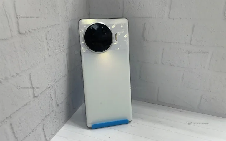 Tecno Spark 20 Pro+ 8/256 ГБ