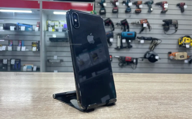 Apple iPhone X 3/256 ГБ