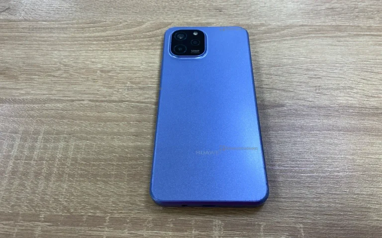 Huawei nova Y61 4/128 ГБ