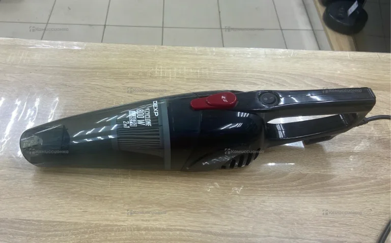 Пылесос Dexp M-800vb