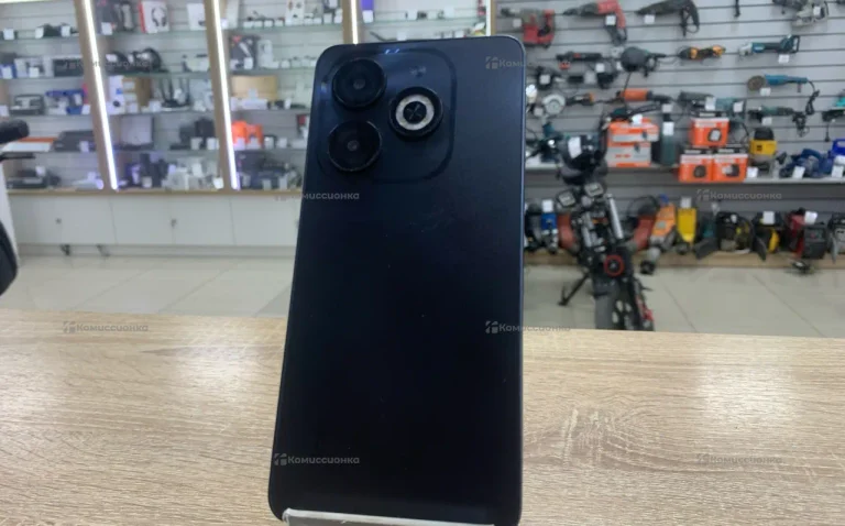 Infinix Smart 8 4/128 ГБ