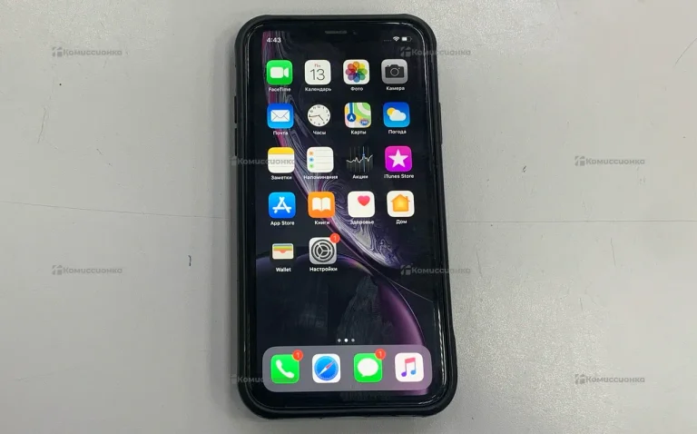 Apple iPhone XR 3/64 ГБ