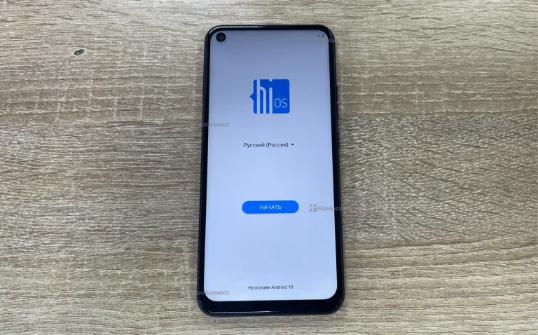 Tecno Camon 15 4/64 ГБ