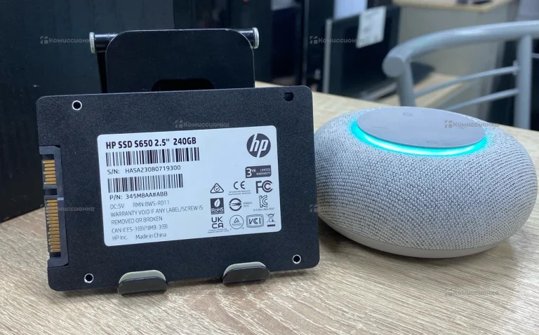 Накопитель SSD HP 240 GB