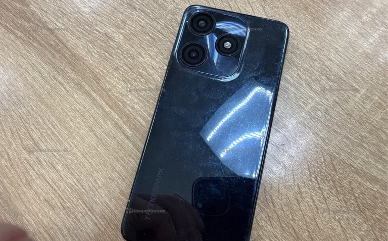 Tecno Spark 10C 4/128 ГБ