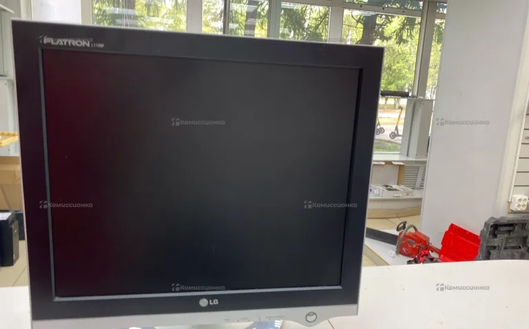 Монитор LG Flatron L1720P