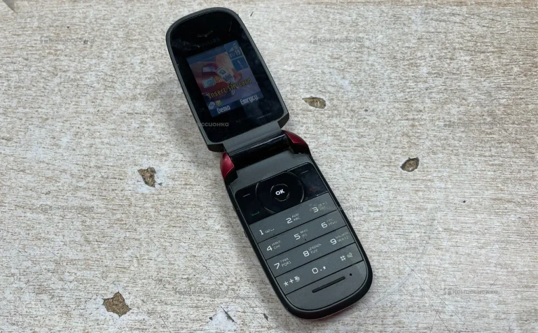 Philips Xenium 9@9h