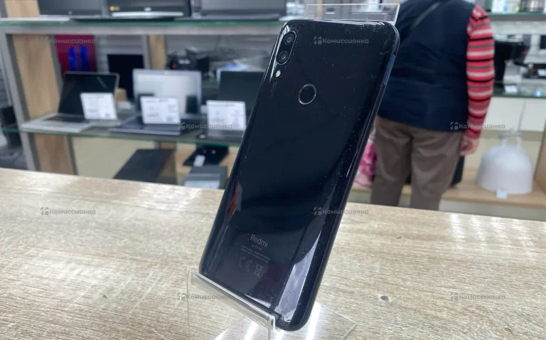 Xiaomi Redmi 7 3/32Gb