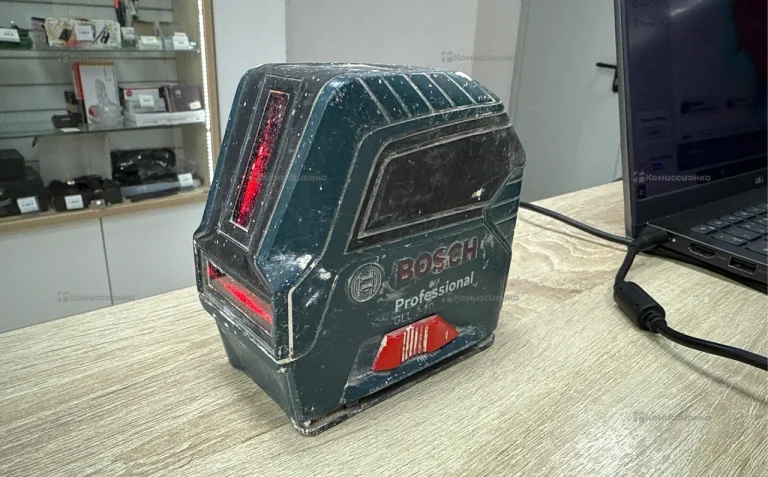 Лазерный уровень Bosch GLL 2-10 Professional (0601