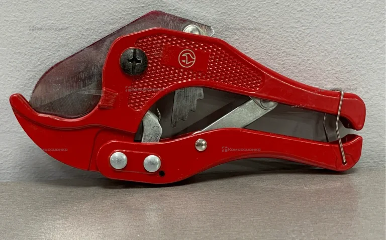 Ножницы для пвх труб