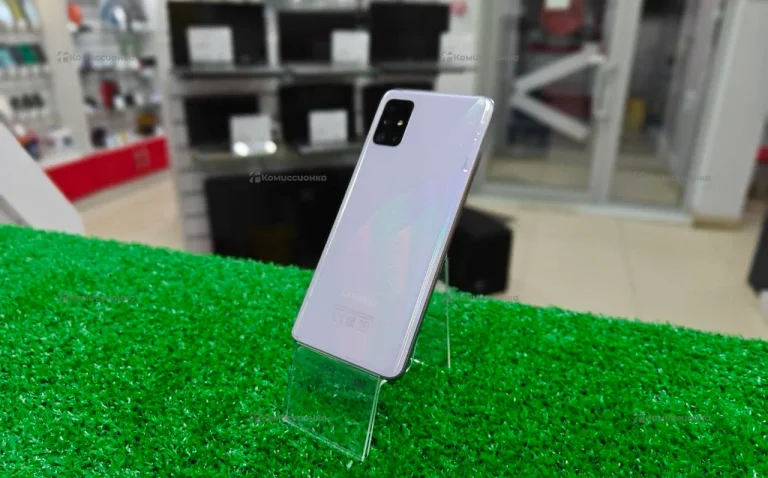 Samsung Galaxy A51 4/64 ГБ