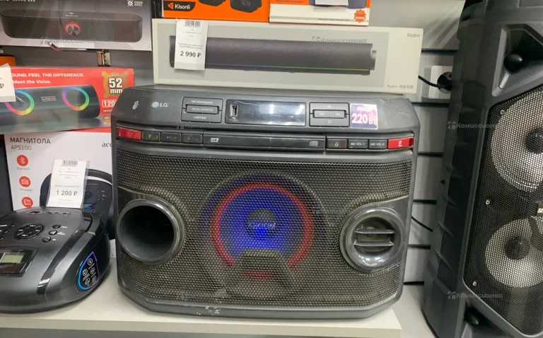 Музыкальный центр  LG XBOOM