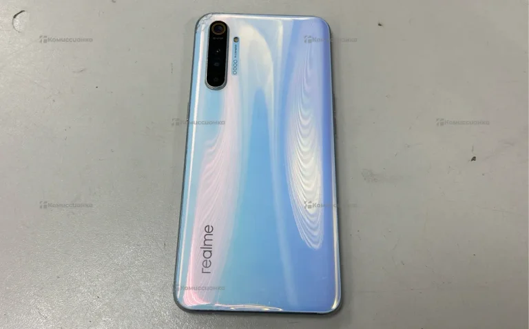 Realme XT 8/128 ГБ