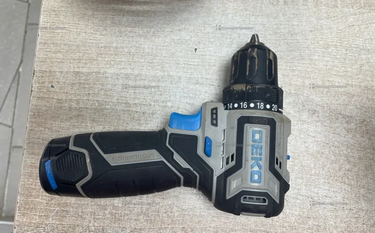 шуруповерт deko 12v