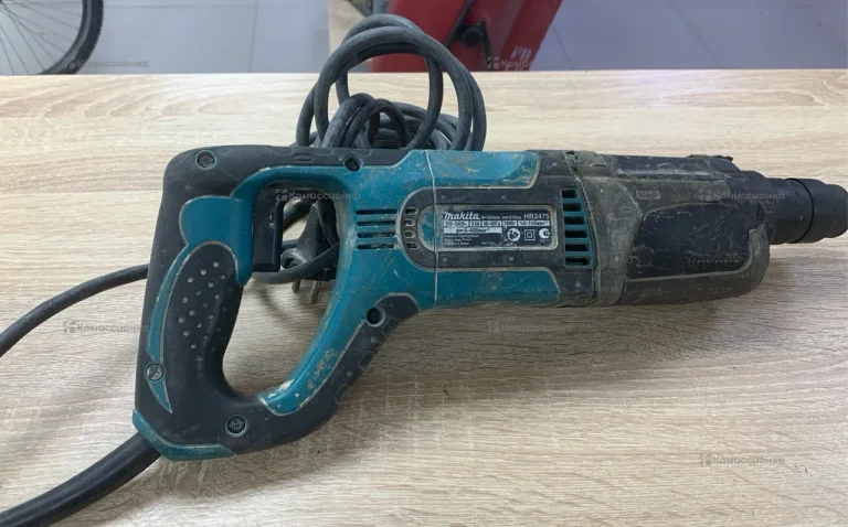 Перфоратор makita HR2475
