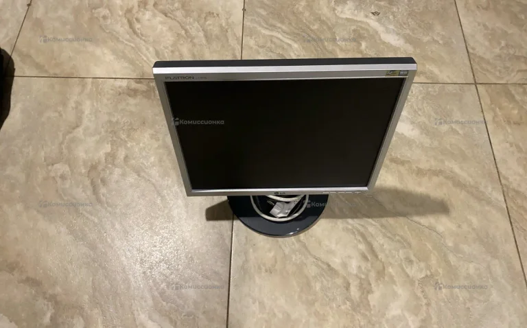 Монитор LG Flatron L1751S-SN