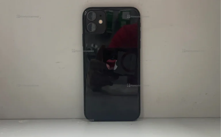 Apple iPhone 11 4/64 ГБ