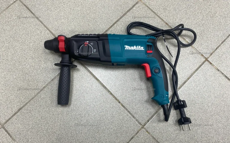 Перфоратор Makita