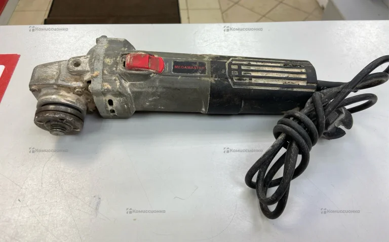 УШМ Megamaster 750