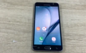 Samsung Galaxy J5 (2016) 2/16 ГБ