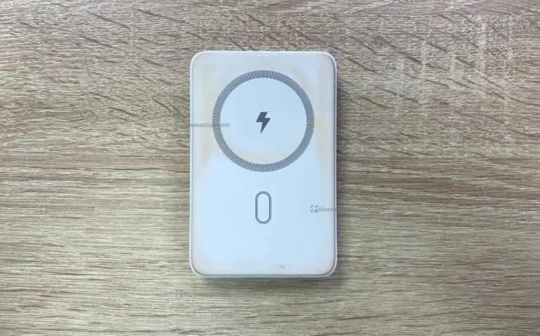 Power Bank Wiwu Magnetic Power Bank 10000