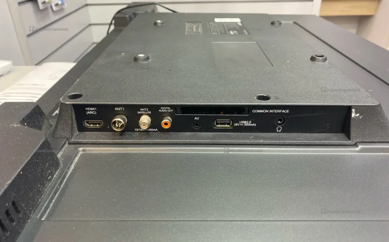 Телевизор Dexp 43FCS1