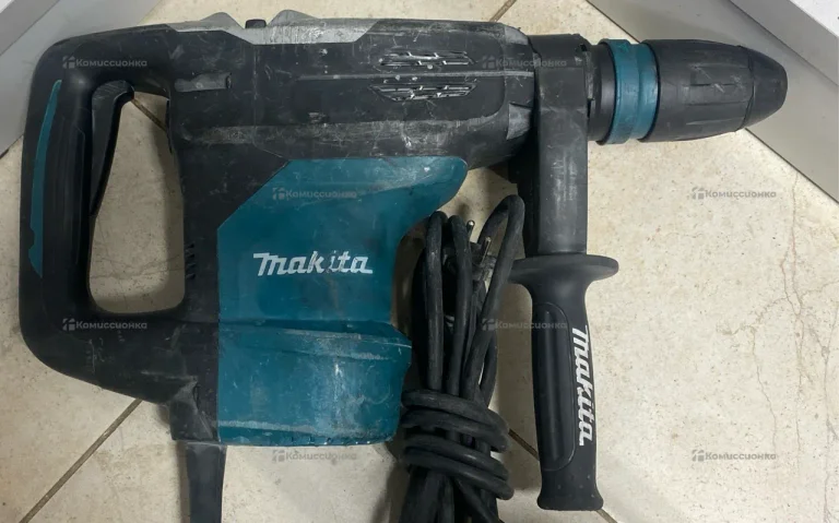 Перфоратор makita HR4003C